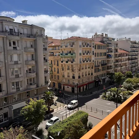 Appartement Beautiful Bright 2-bedroom 1 Minute From The